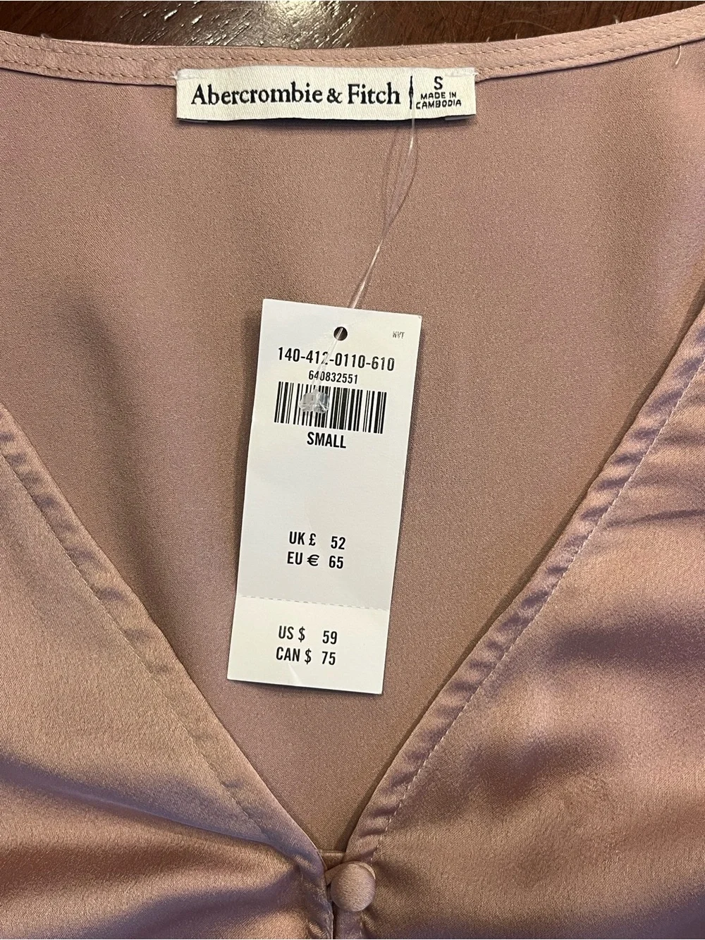Abercrombie & Fitch Satin Puff Sleeve Button Front Top Mauve Small NWT